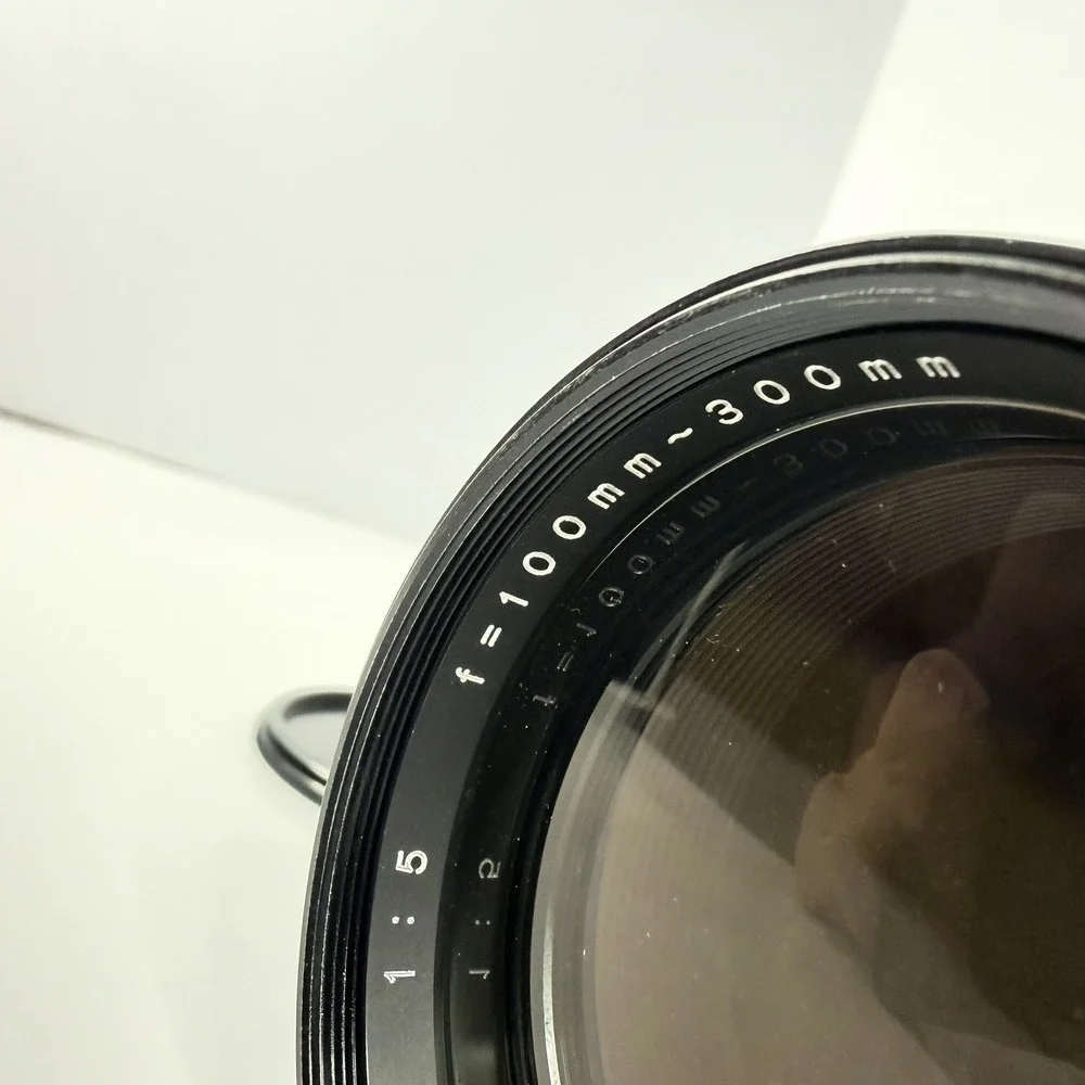 Asanuma 100-300mm f/5 Manual Focus Zoom Lens Close Focus - UNTESTED